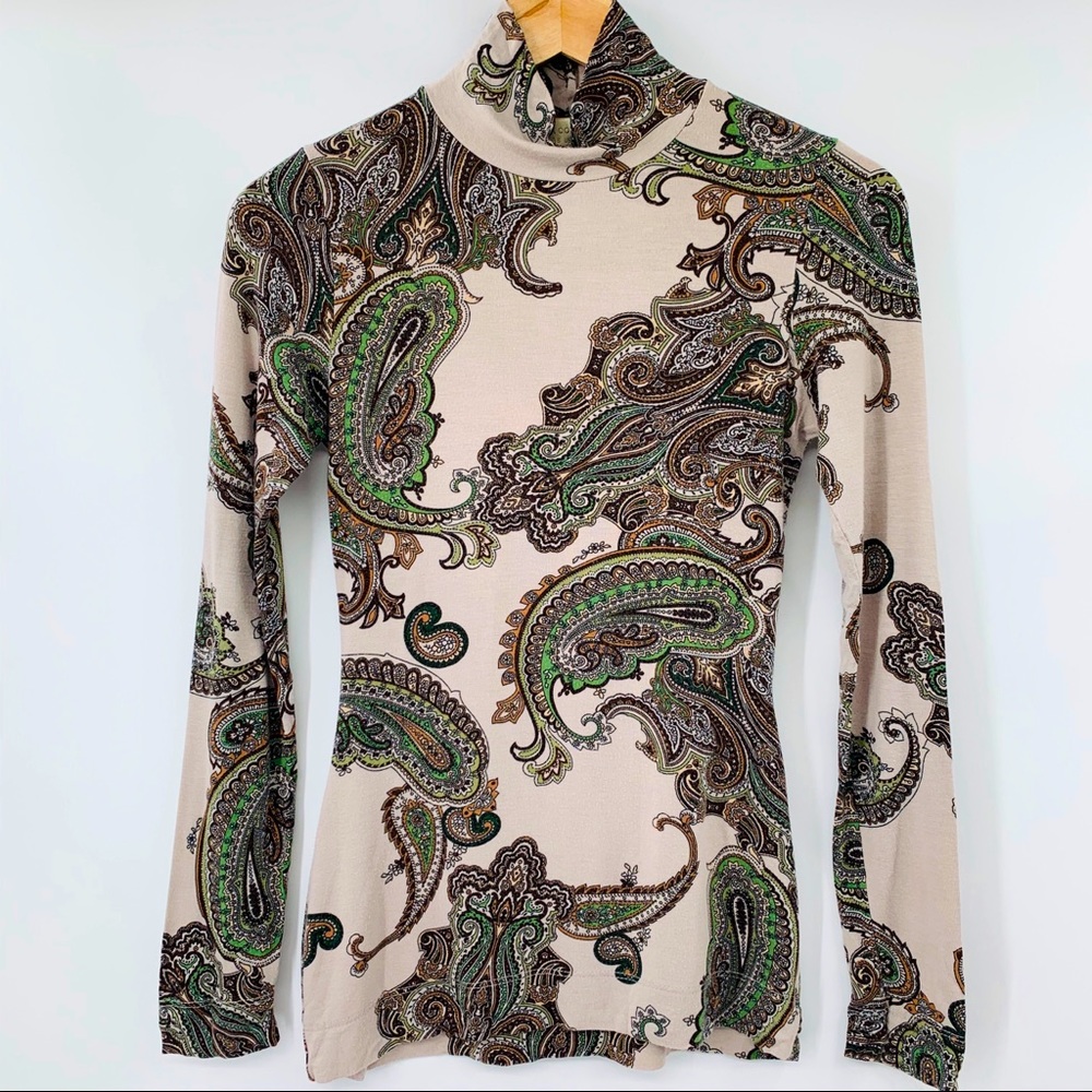 GORGEOUS ZARA S body hugging paisley turtleneck C